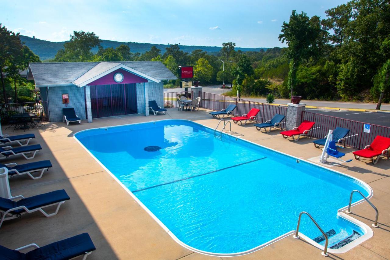 Ramada By Wyndham Branson Motel Exterior foto